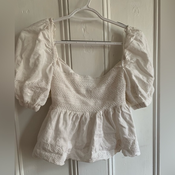 White Flowy Zara Top - Picture 3 of 3
